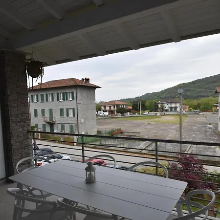 Near Maggiore, Italy Prázdninový dům